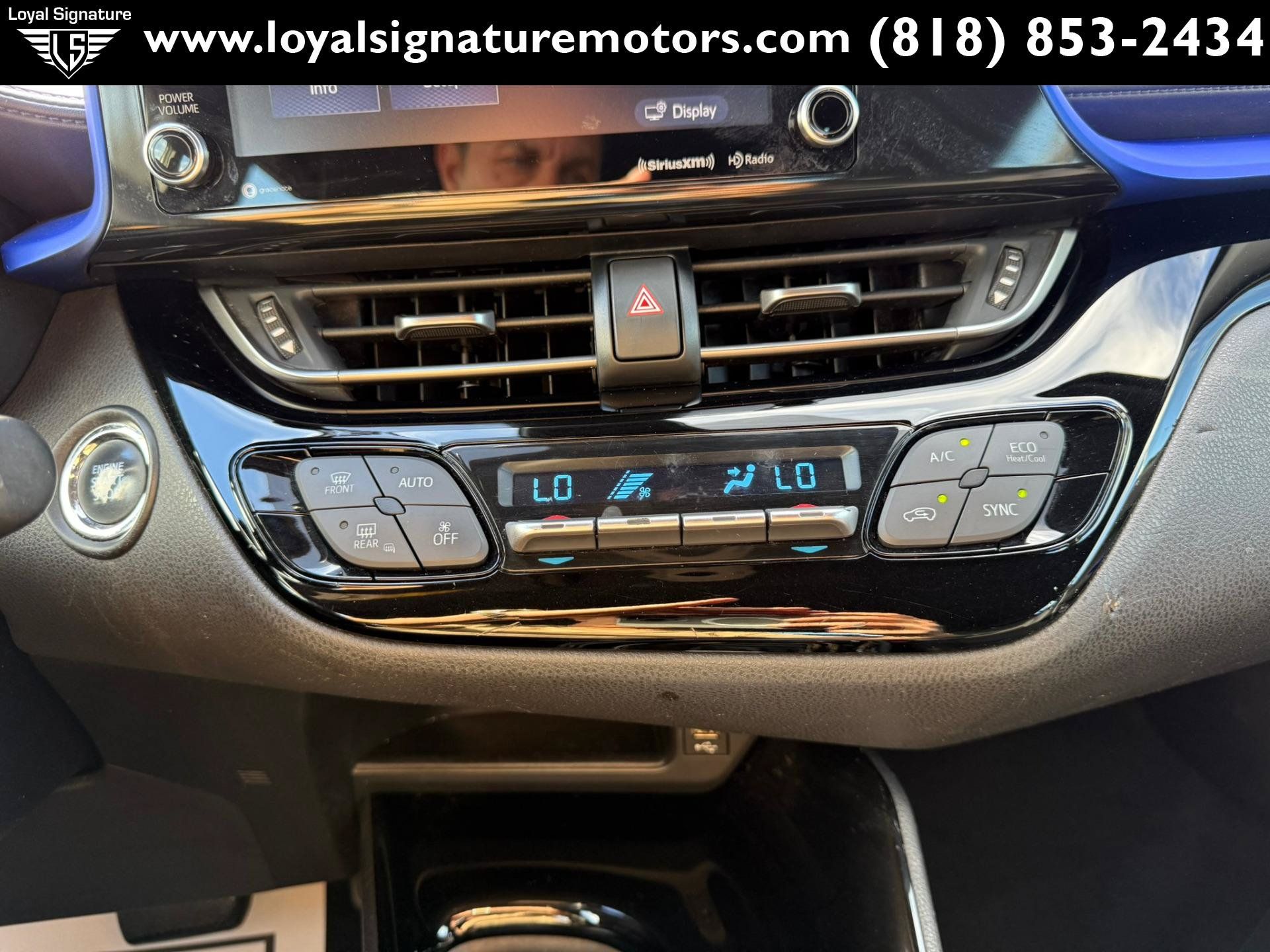 Used 2020 Toyota C-HR XLE FWD image 22
