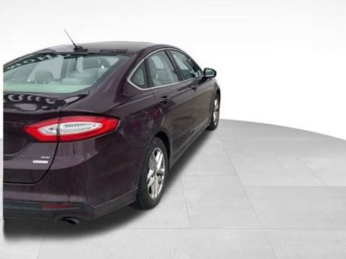 Used 2013 Ford Fusion SE image 6