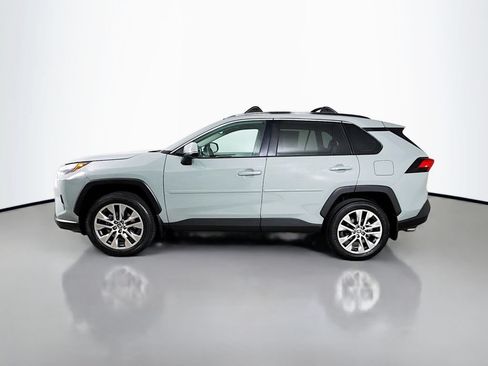 Certified 2022 Toyota RAV4 XLE Premium AWD/4WD image 4