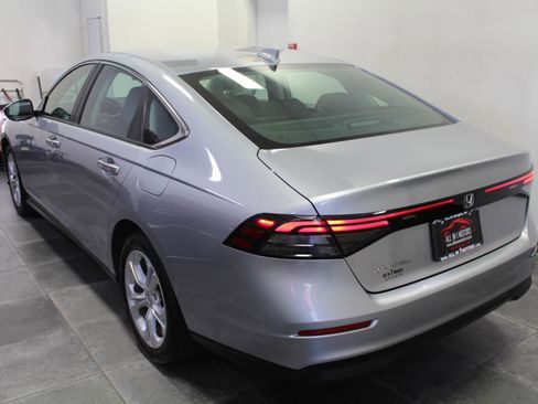 Used 2023 Honda Accord LX image 4
