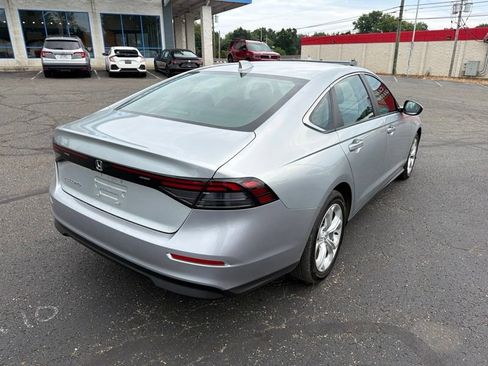 Used 2024 Honda Accord LX image 7