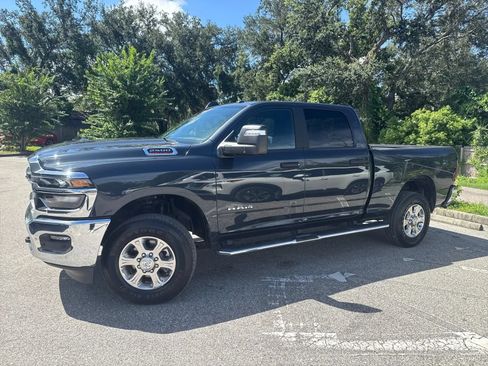 Used 2026 RAM 2500 Big Horn AWD/4WD image 5