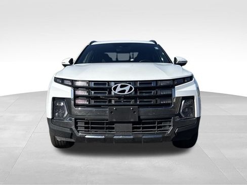 Used 2025 Hyundai Santa Cruz Limited AWD/4WD image 2