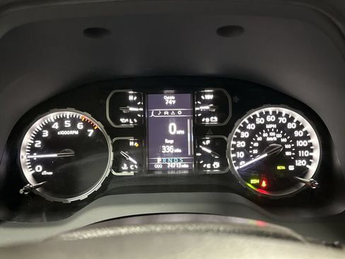 Used 2021 Toyota Tundra SR5 w/ TRD Off-Road Package AWD/4WD image 12