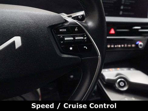 Used 2024 Kia EV6 Wind w/ Wind Technology Package image 23