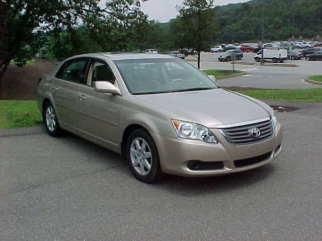 Used 2008 Toyota Avalon XL FWD image 2