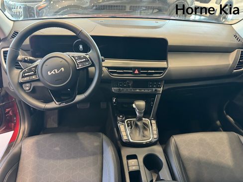 New 2026 Kia Seltos SX AWD/4WD image 13