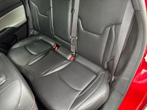 Used 2025 Jeep Compass Limited AWD/4WD image 32