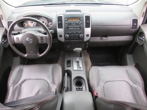 Used 2012 Nissan Xterra PRO-4X w/ Pro-4x Leather Pkg image 12