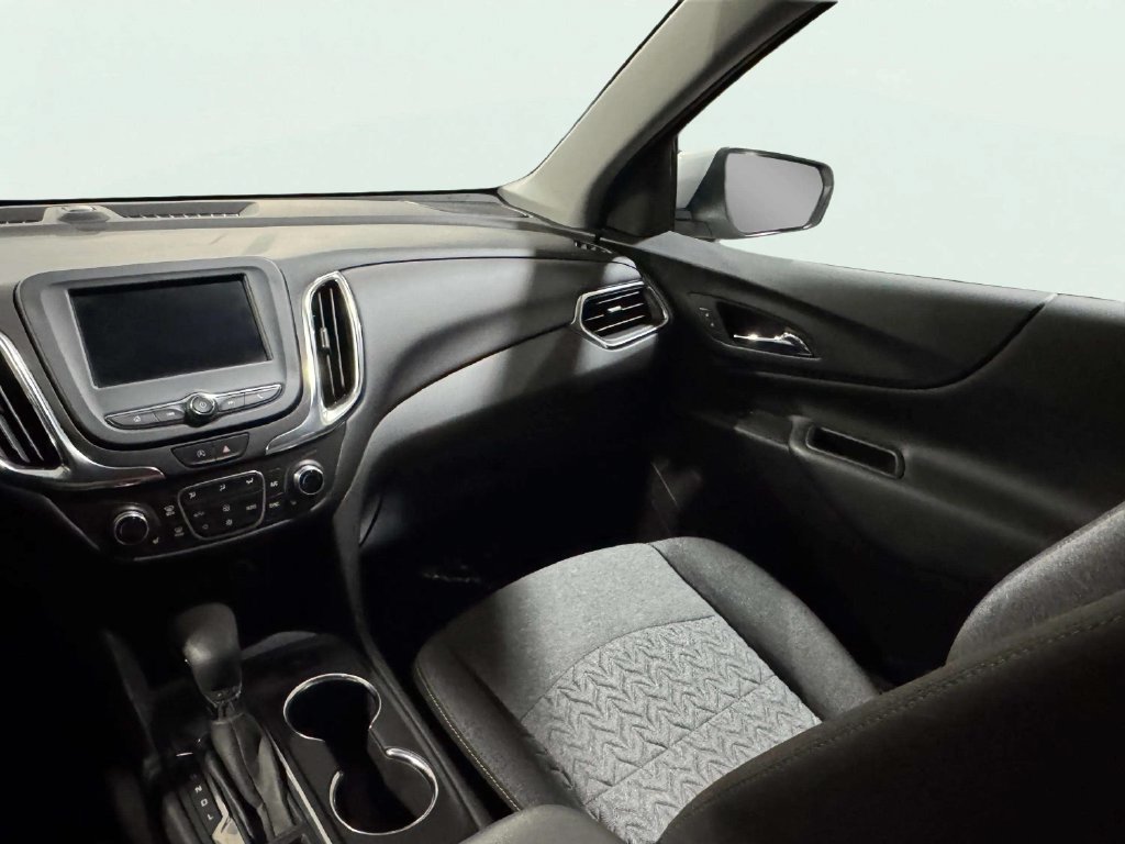 Used 2022 Chevrolet Equinox LT FWD image 11