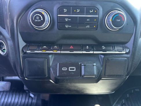 Used 2022 Chevrolet Silverado 1500 W/T w/ WT Value Package AWD/4WD image 21