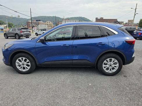 Used 2023 Ford Escape Active w/ Tech Pack #1 AWD/4WD image 6