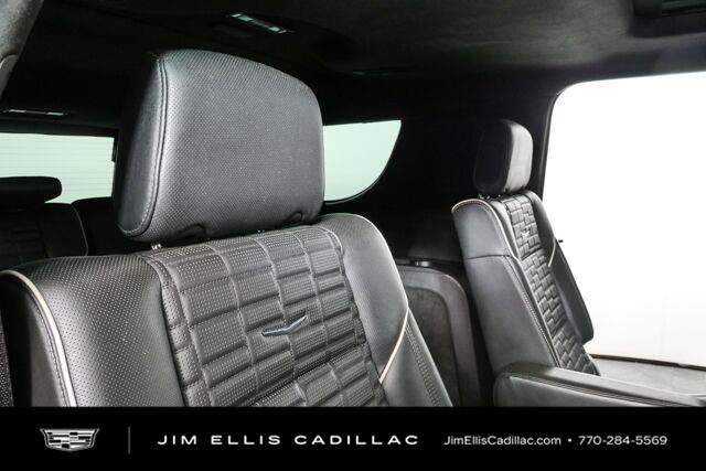 Used 2023 Cadillac Escalade ESV Sport Platinum w/ LPO, ONYX Package AWD/4WD image 21