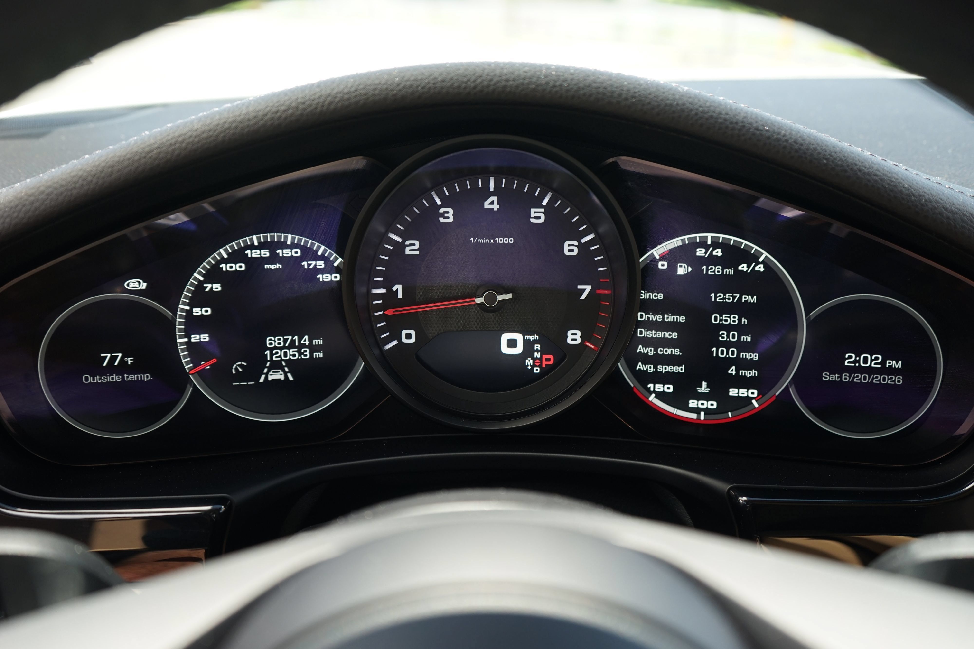 Used 2021 Porsche Panamera 4 AWD/4WD image 18