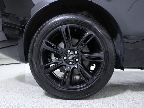 Used 2023 Land Rover Range Rover Velar R-Dynamic S image 8