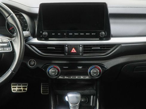 Used 2022 Kia Forte GT-Line w/ GT-Line Technology Package FWD image 26