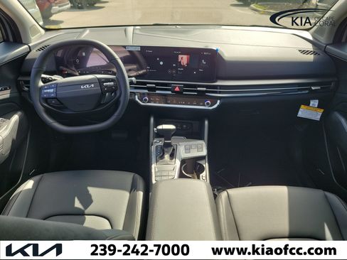 New 2026 Kia Sportage SX FWD image 15