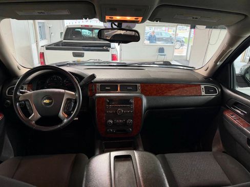 Used 2012 Chevrolet Avalanche LT AWD/4WD image 15