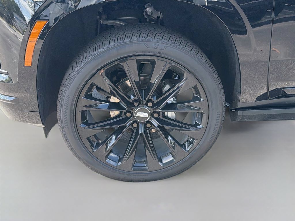 Certified 2025 Cadillac Escalade Sport Platinum w/ LPO, ONYX Package AWD/4WD image 35