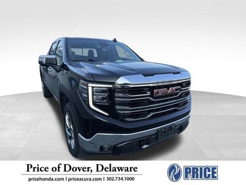 Used 2023 GMC Sierra 1500 SLT w/ SLT Premium Package AWD/4WD image 1