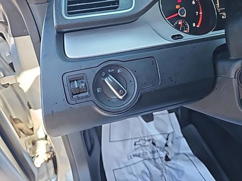 Used 2014 Volkswagen CC Sport image 10