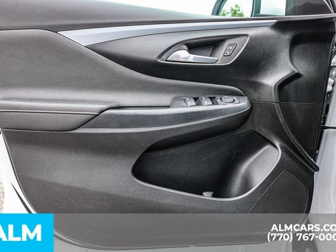 Used 2025 Buick Envista Preferred FWD image 45