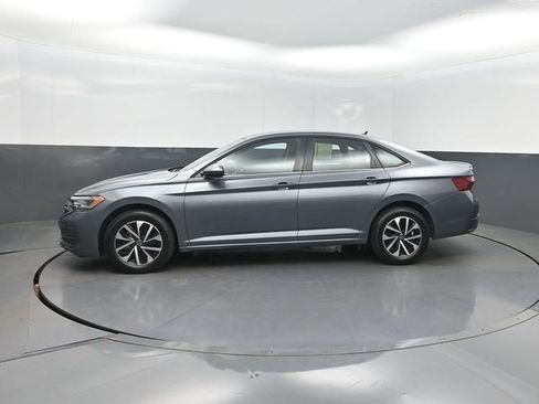 Used 2023 Volkswagen Jetta S FWD image 2