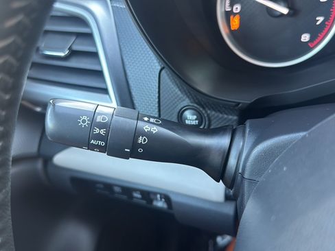 Certified 2023 Subaru Forester Limited AWD/4WD image 30