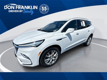 Used 2023 Buick Enclave Essence