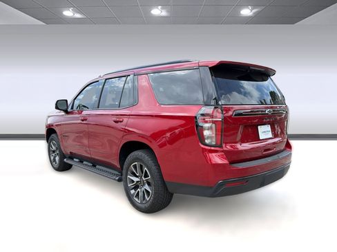 Certified 2024 Chevrolet Tahoe Z71 w/ Luxury Package image 3