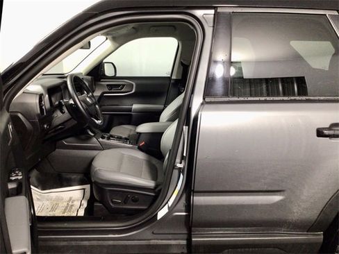 Used 2025 Ford Bronco Sport Badlands image 14