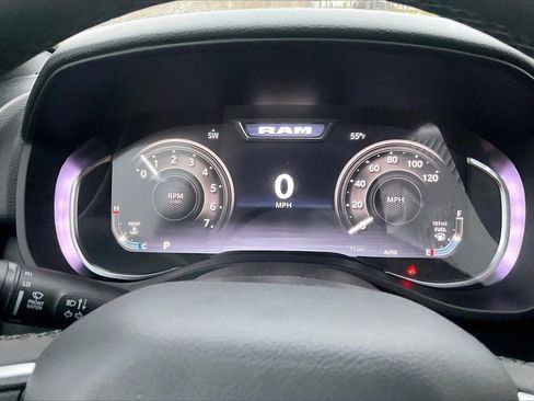 New 2026 RAM 1500 4x4 Crew Cab image 11