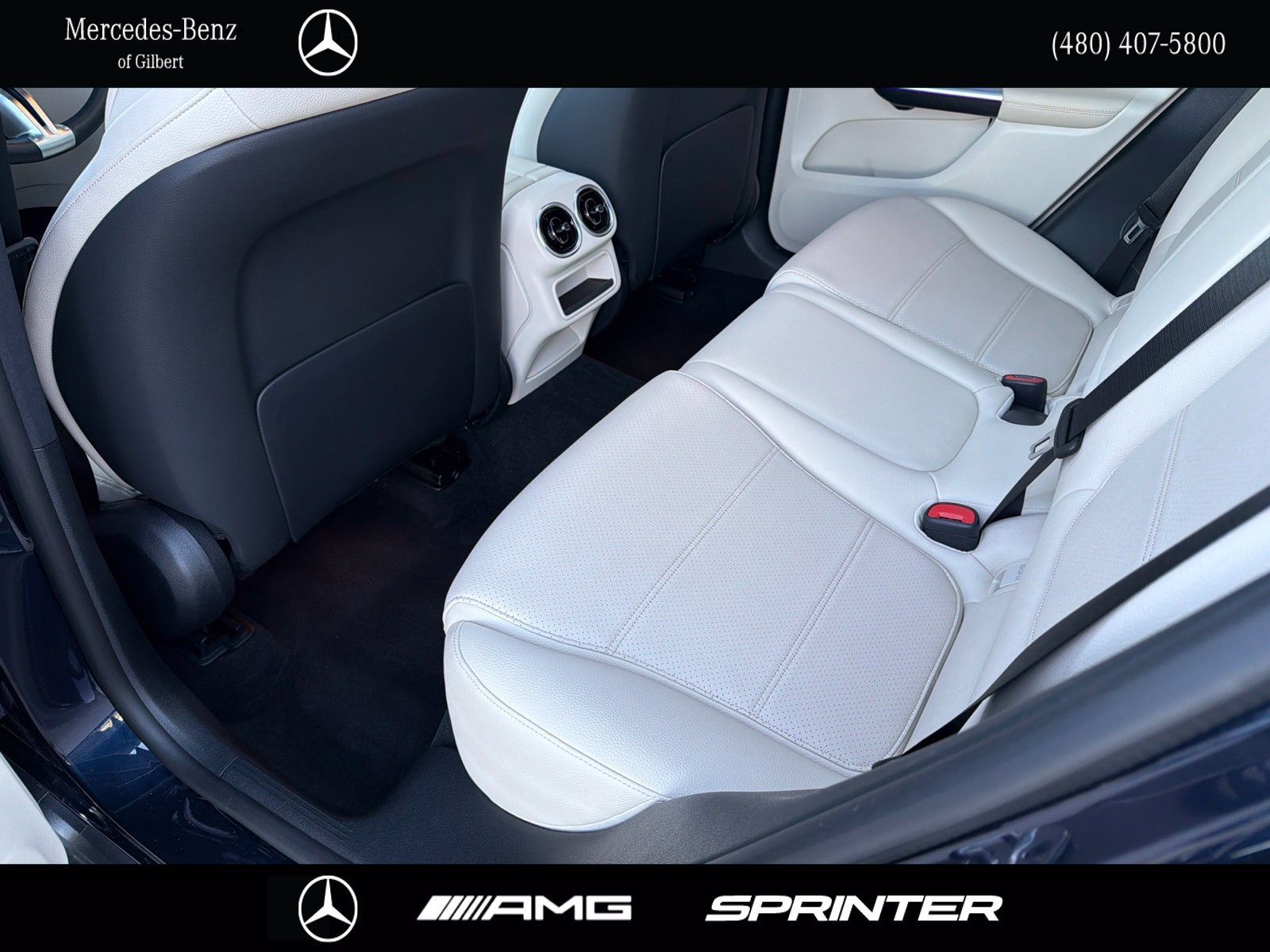 Used 2023 Mercedes-Benz GLC 300 4MATIC image 22