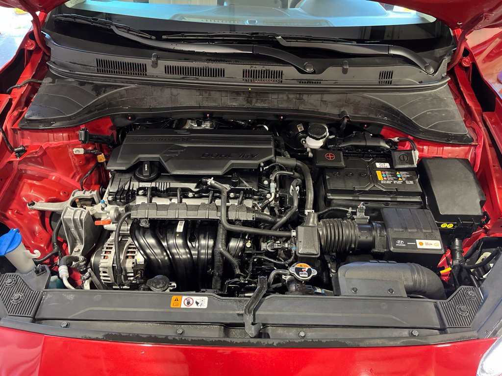 Used 2022 Hyundai Kona SEL w/ Cargo Package FWD image 9