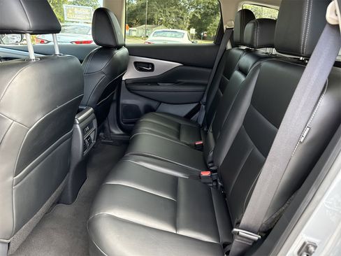 Used 2024 Nissan Murano SV w/ SV Midnight Edition Package image 10