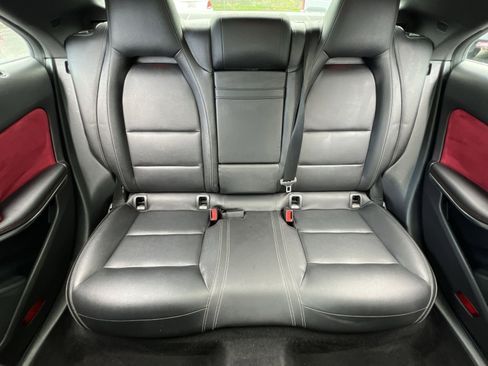 Used 2016 Mercedes-Benz CLA 250 image 15