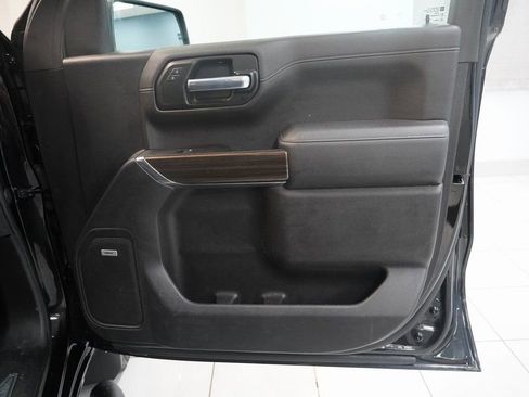 Used 2022 Chevrolet Silverado 1500 LT Trail Boss w/ Convenience Package II AWD/4WD image 32