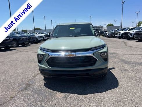 New 2026 Chevrolet TrailBlazer LS w/ LS Convenience Package FWD image 7