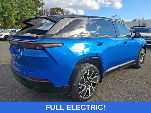 New 2025 Jeep Wagoneer S Limited image 4