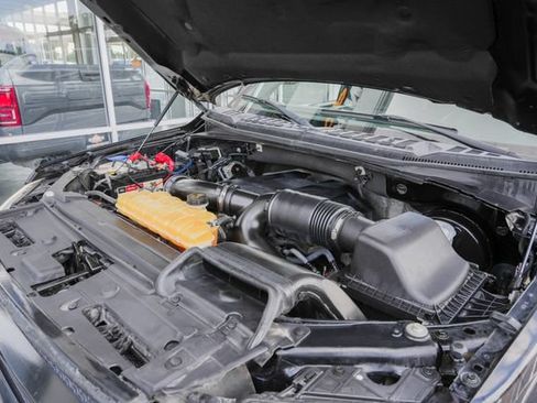 Used 2017 Ford F150 Lariat RWD image 28