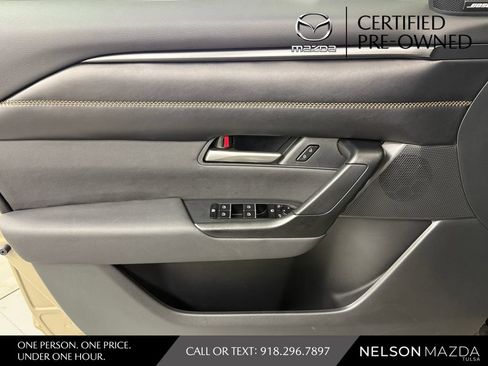 Certified 2025 MAZDA CX-50 AWD 2.5 Turbo w/ Premium Pkg image 19
