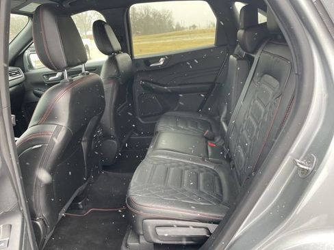 Used 2023 Ford Escape ST-Line Elite w/ Premium Technology Package image 9