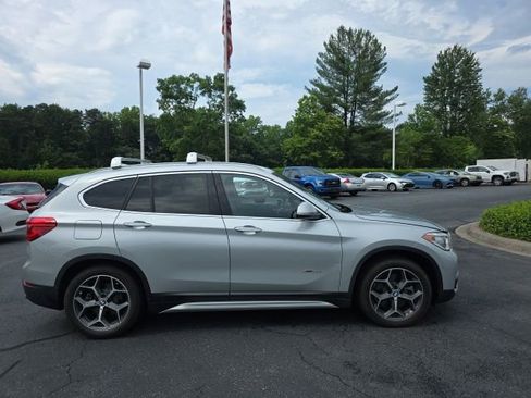 Used 2017 BMW X1 xDrive28i AWD/4WD image 7