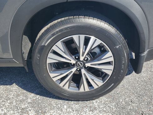 Certified 2023 Nissan Rogue SV w/ SV Premium B Package image 9
