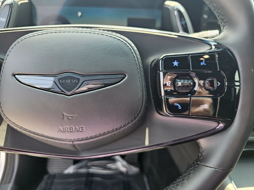 Used 2026 Genesis G90 3.5T Prestige AWD/4WD image 28