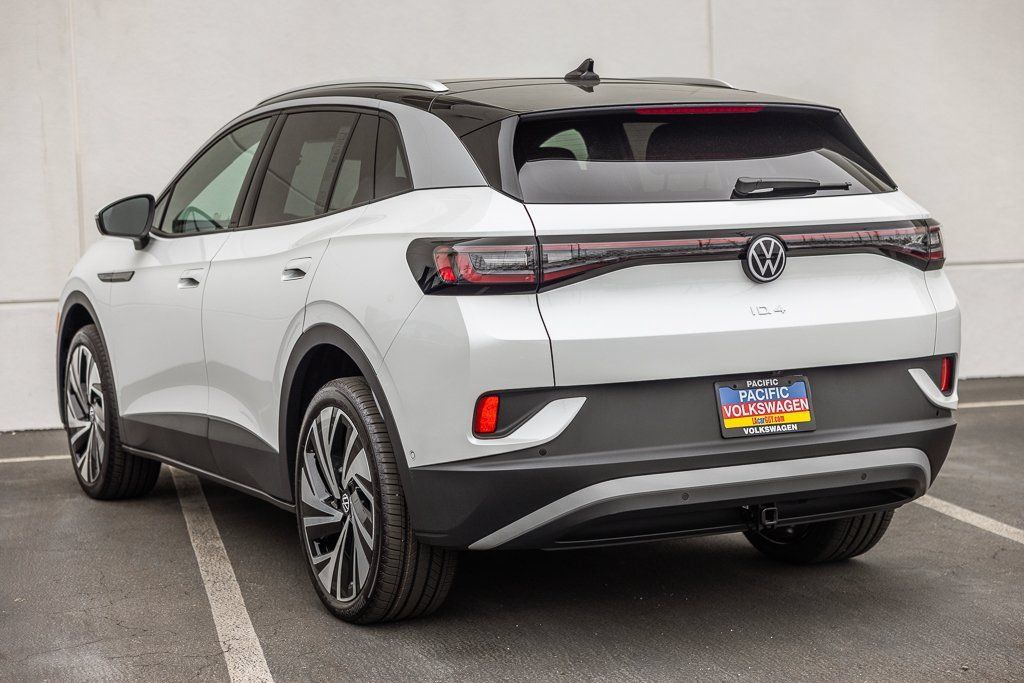 New 2025 Volkswagen ID.4 Pro S AWD/4WD image 3