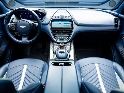 Used 2023 Aston Martin DBX 707 image 48