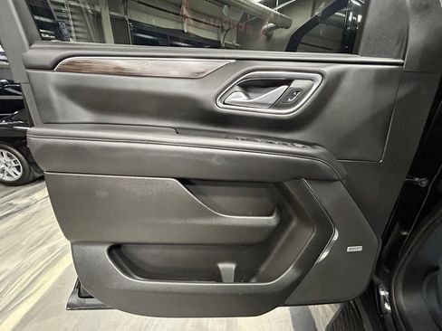 Used 2021 Chevrolet Suburban LT w/ Rear Media and Nav Package image 52