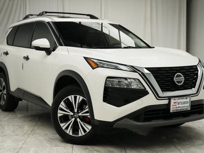 Used 2021 Nissan Rogue SV w/ Premium Package