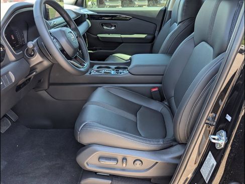 New 2026 Honda Pilot EX-L image 9